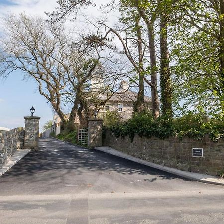 Church Farmhouse - Castle View Castletown Exterior foto