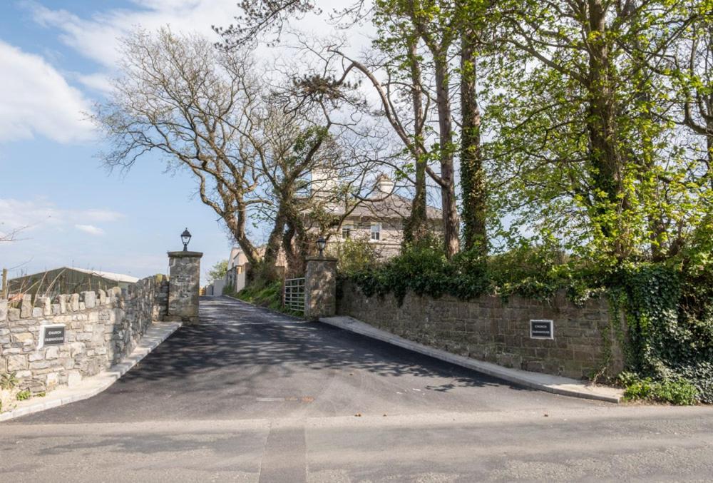 Church Farmhouse - Castle View Castletown Exterior foto